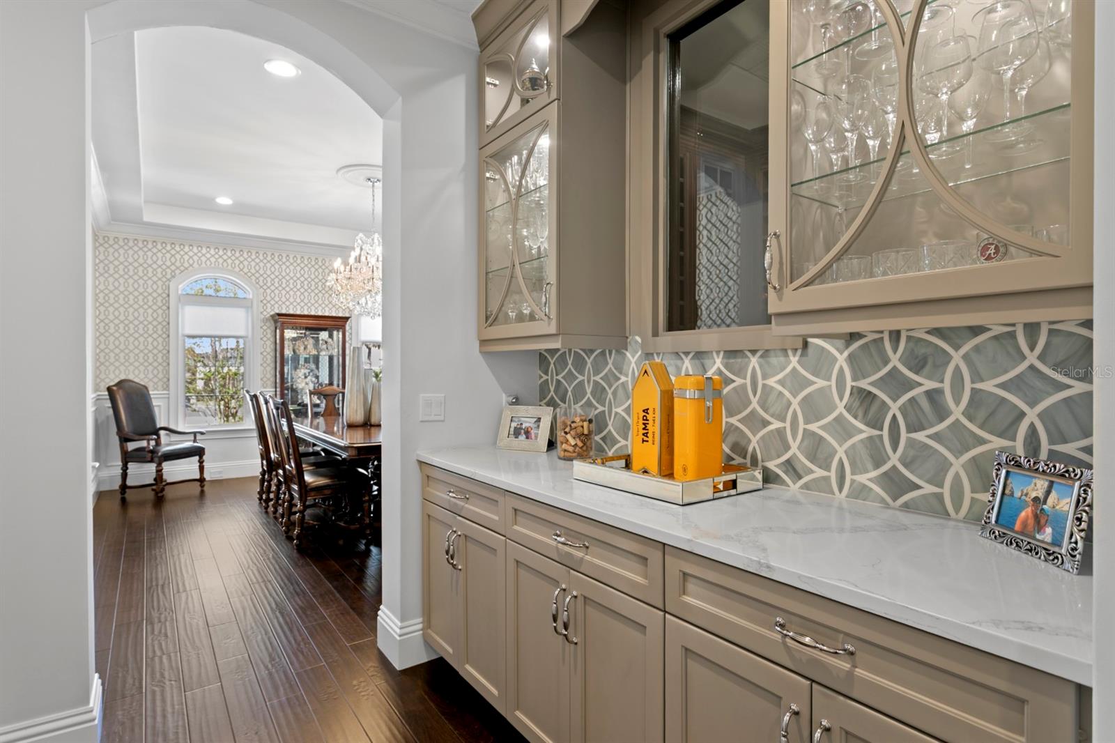 TB8462945 Property Photo