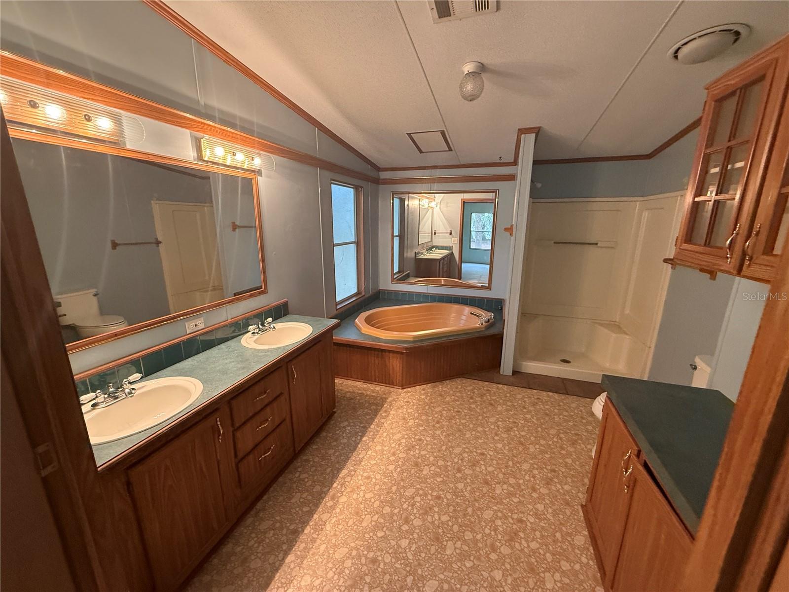 GC536481 Property Photo