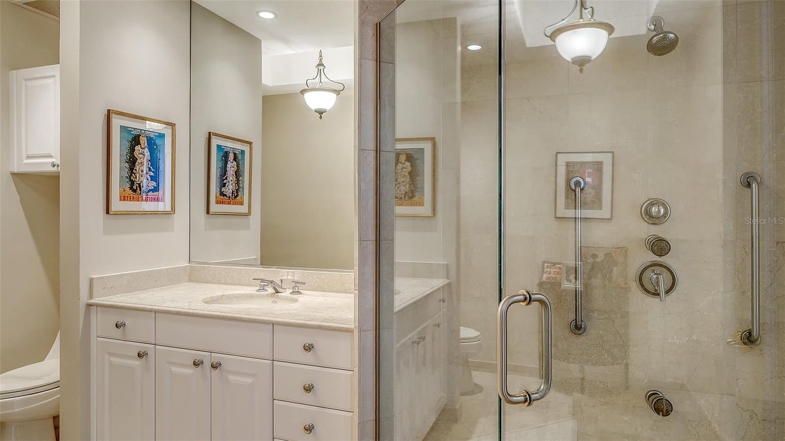 A4677632 Property Photo