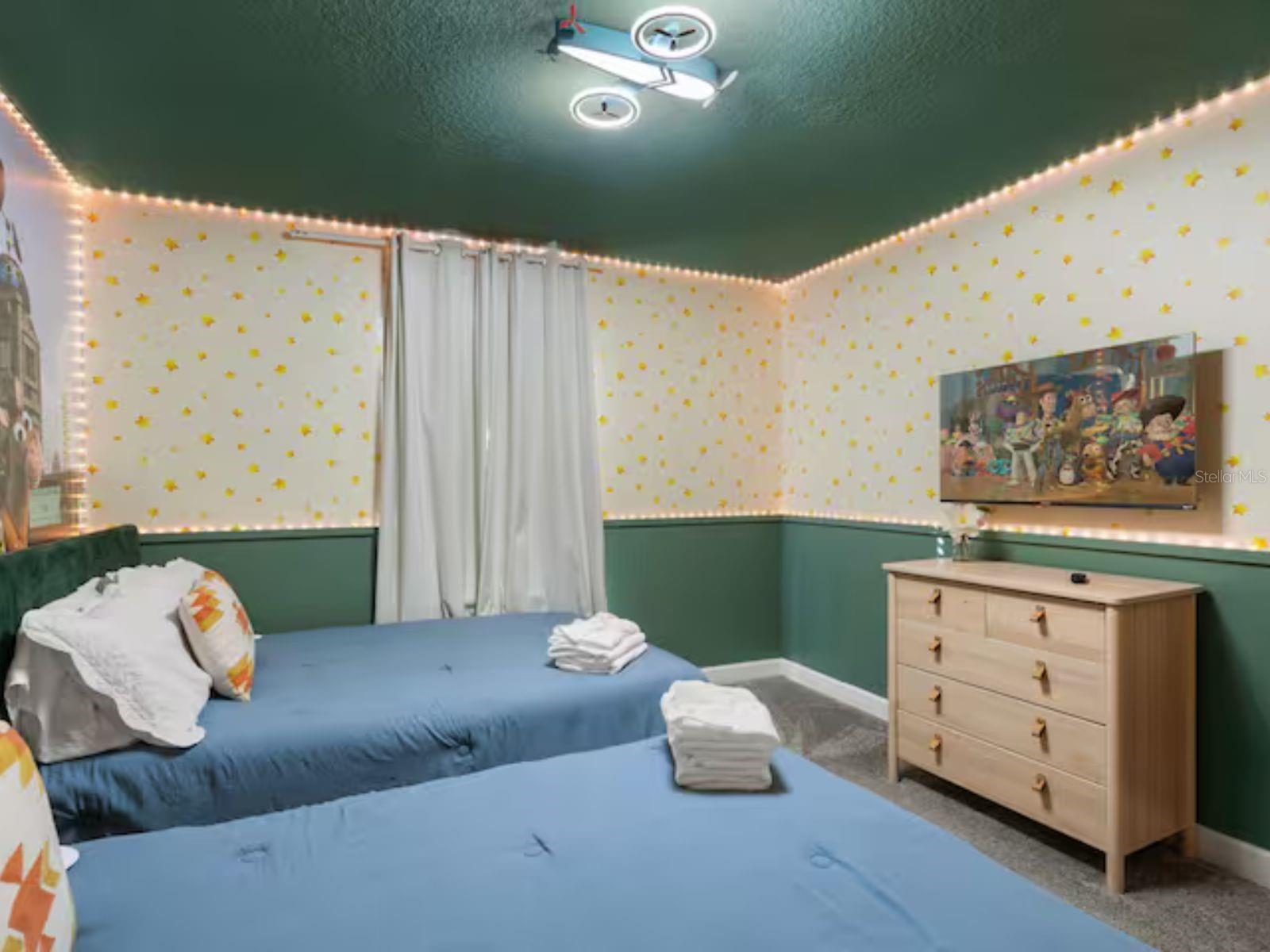 1184 KINGSBARN ST, DAVENPORT, FL, 33896