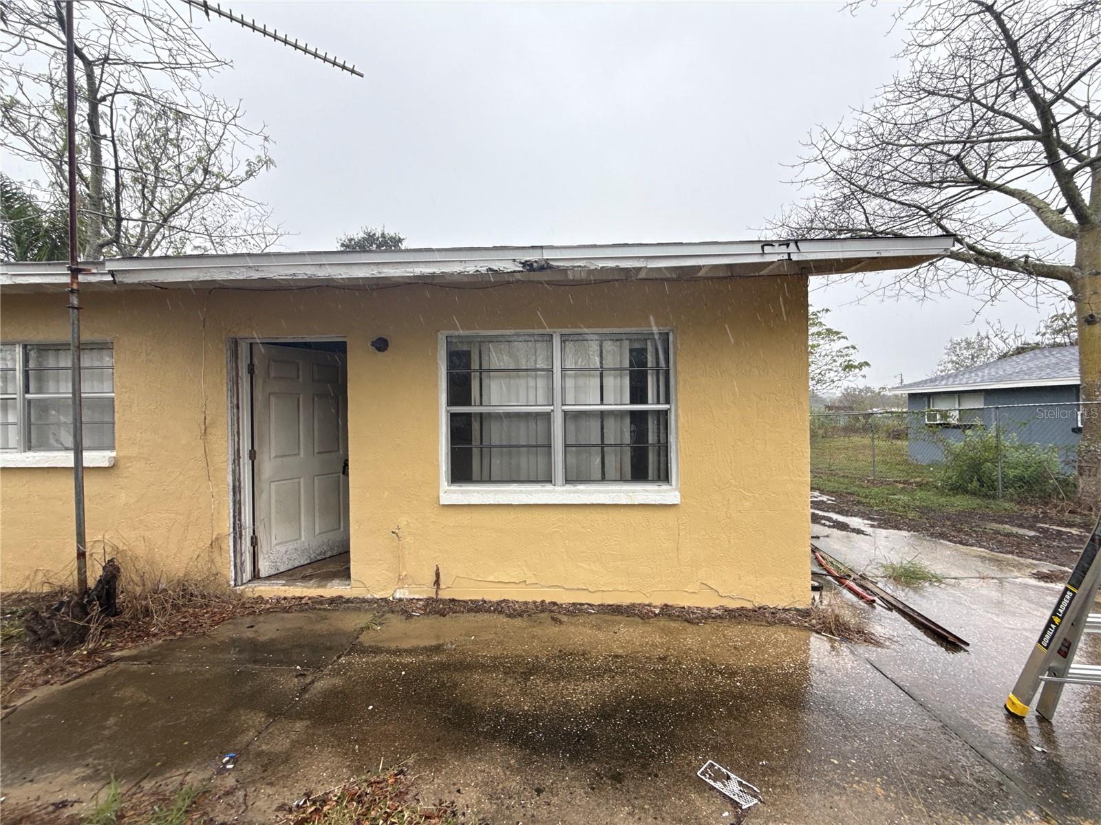 TB8462985 Property Photo