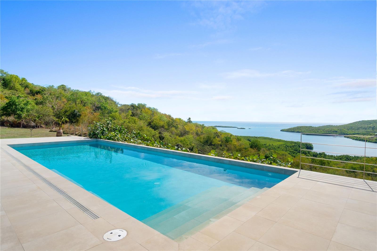 PR9118411 Property Photo