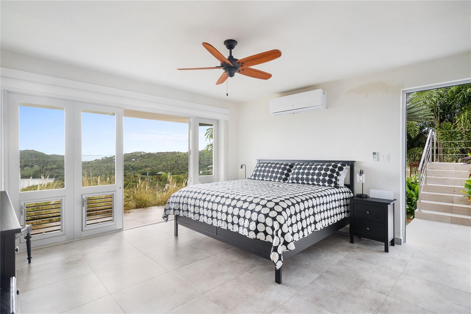 PR9118411 Property Photo