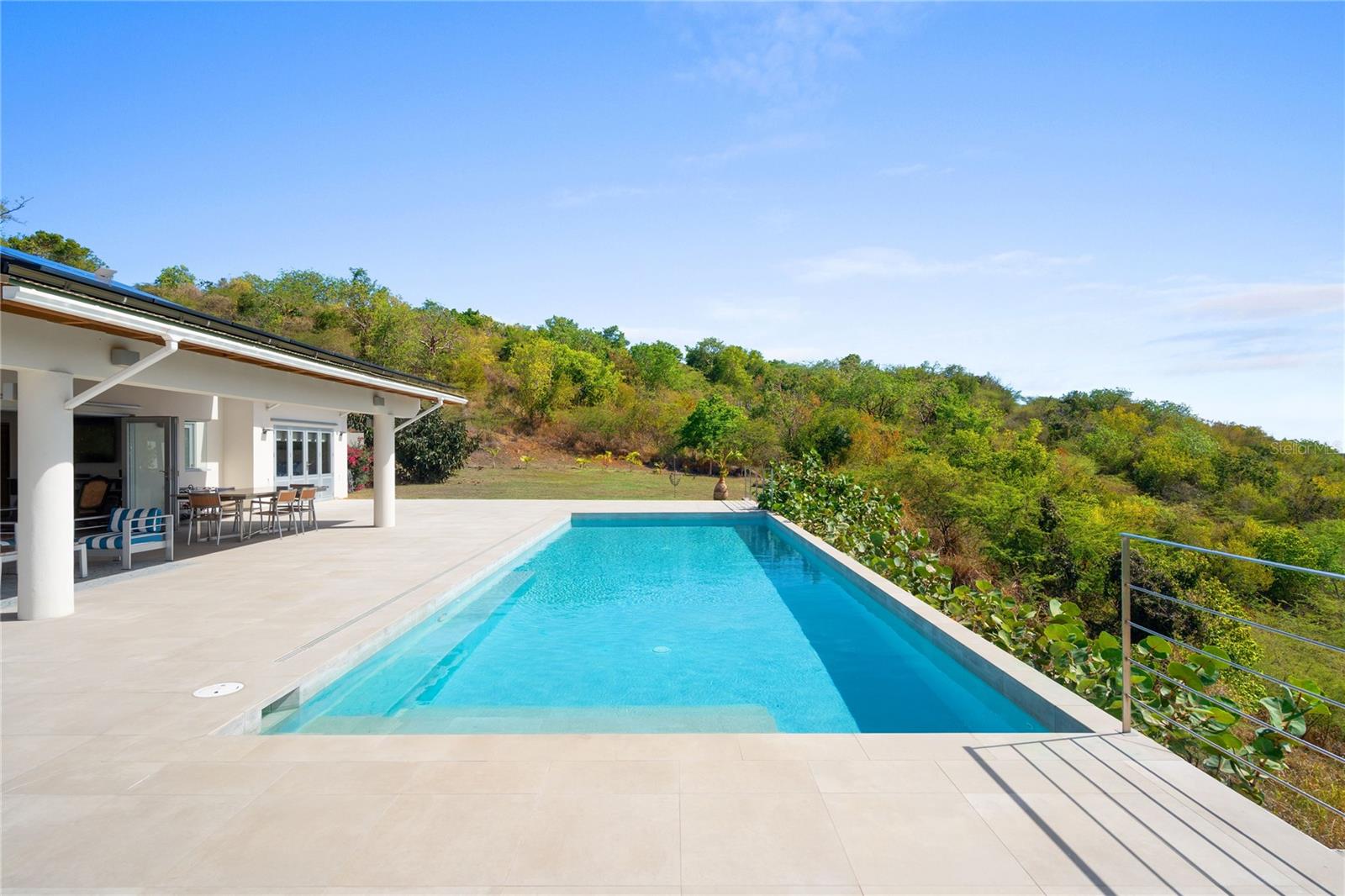 PR9118411 Property Photo