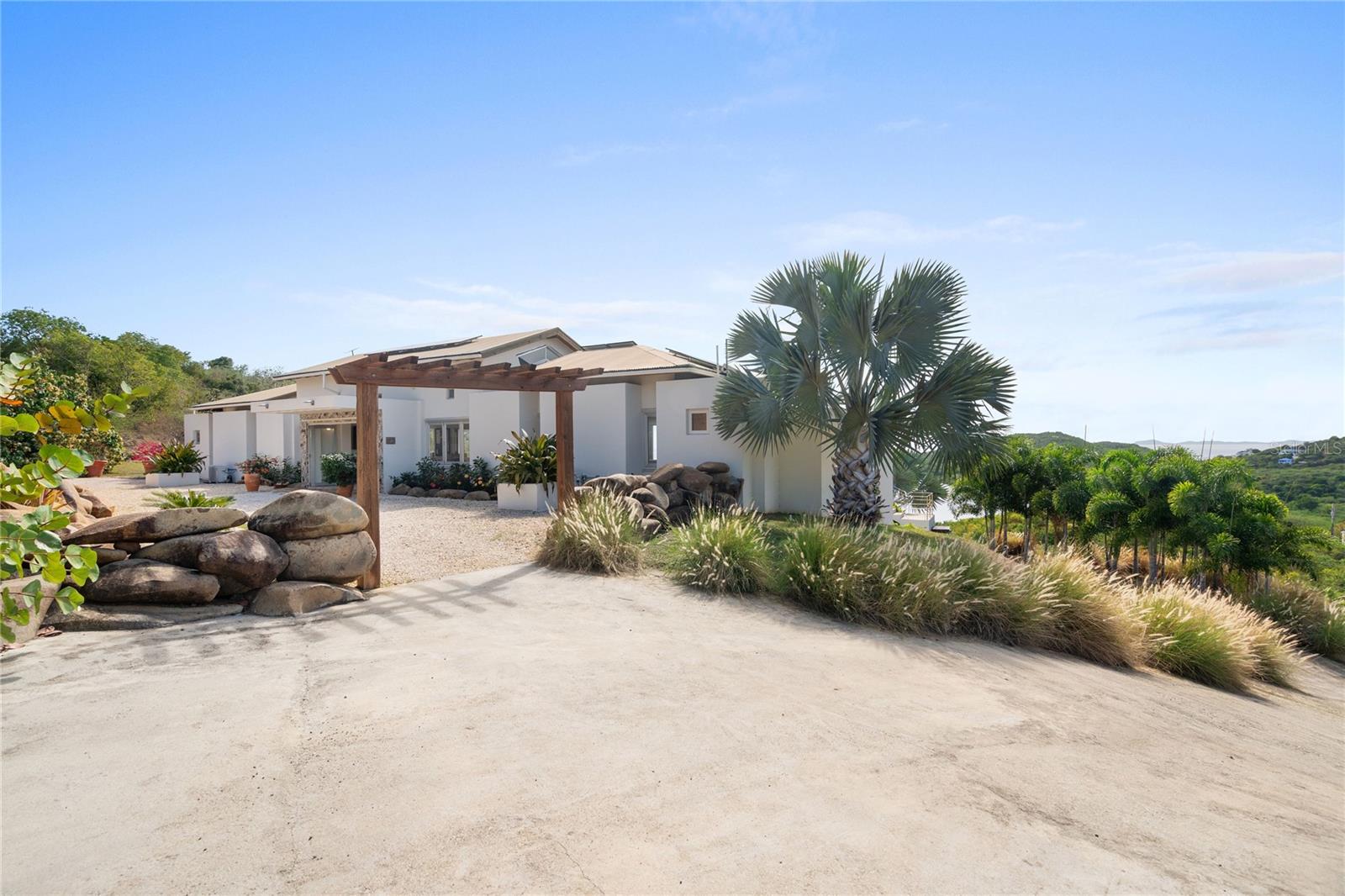 PR9118411 Property Photo