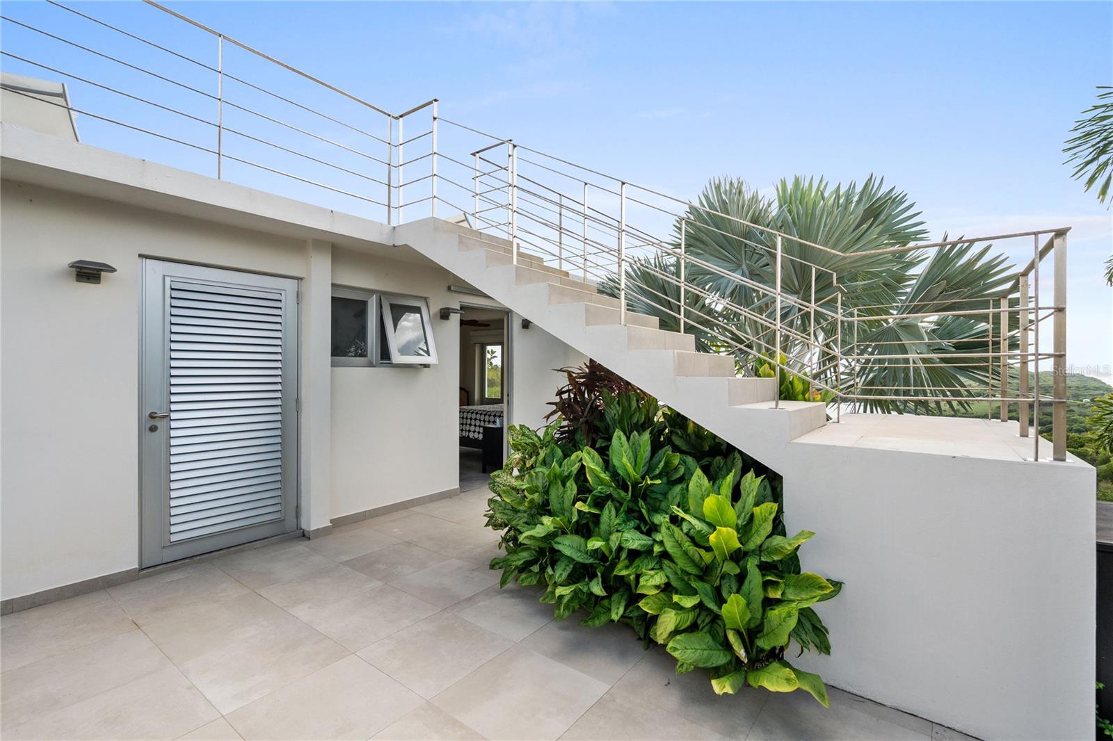 PR9118411 Property Photo