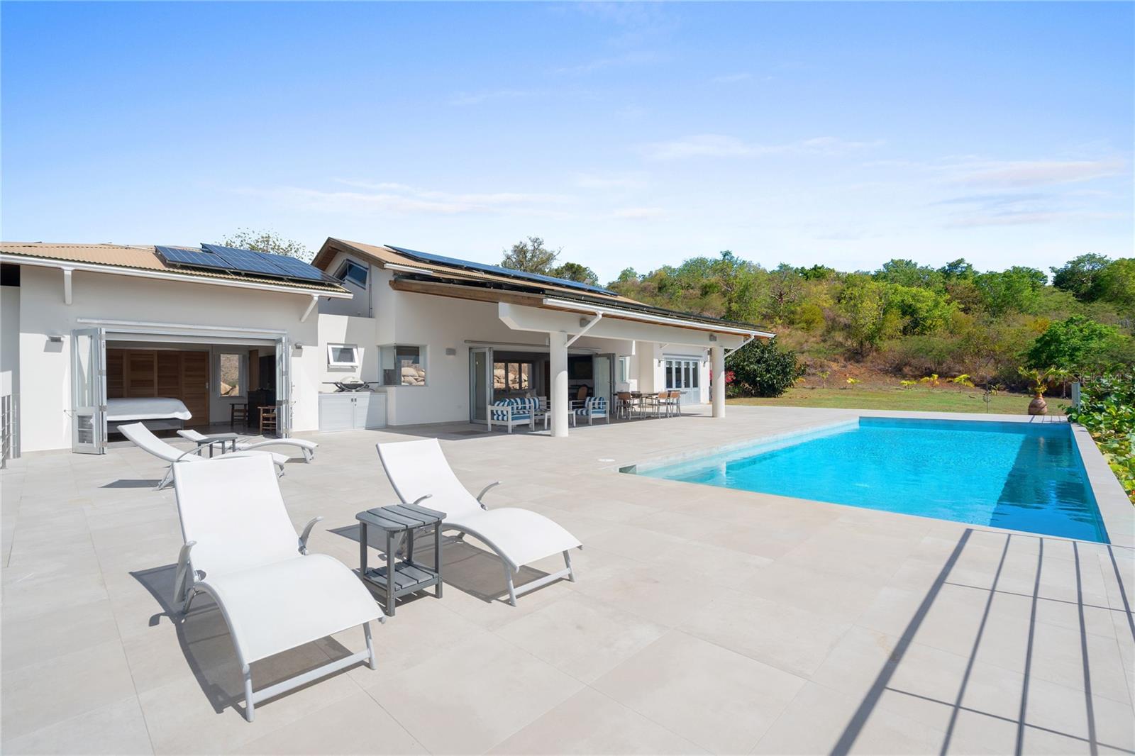 PR9118411 Property Photo