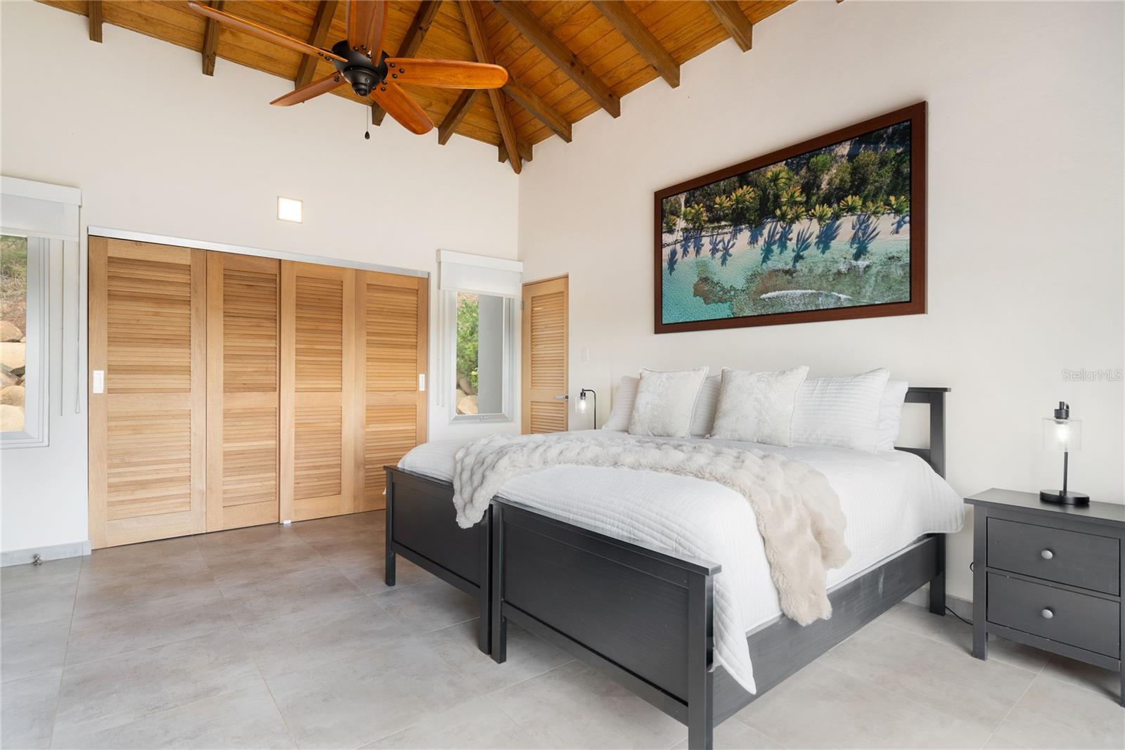 PR9118411 Property Photo