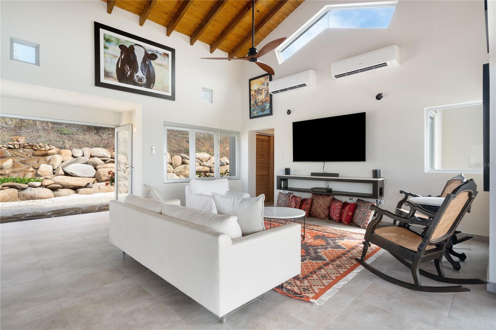 PR9118411 Property Photo