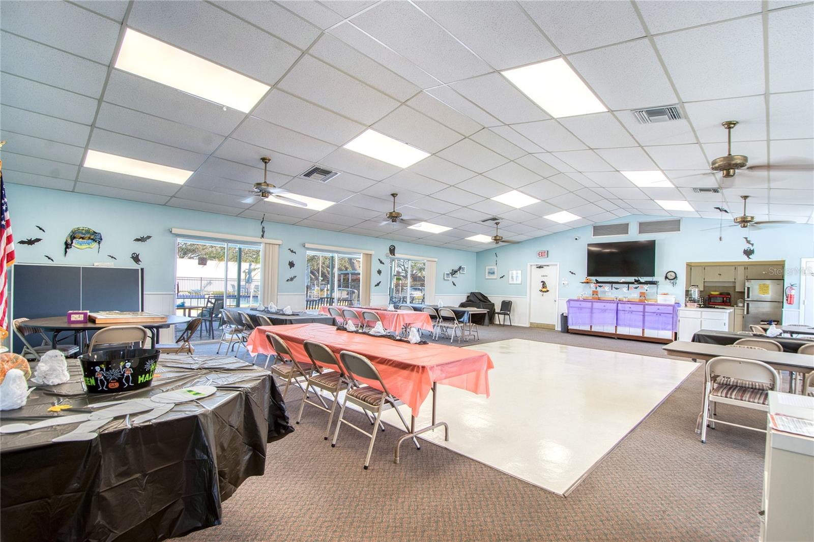 TB8462997 Property Photo