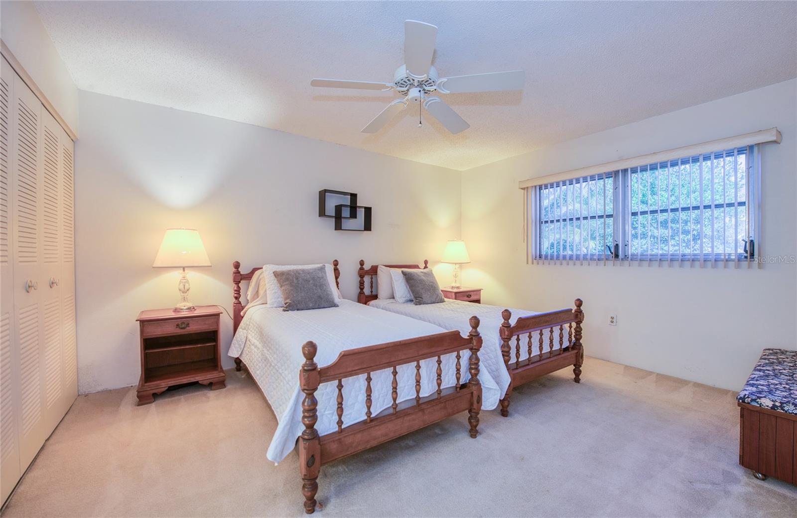 TB8462997 Property Photo