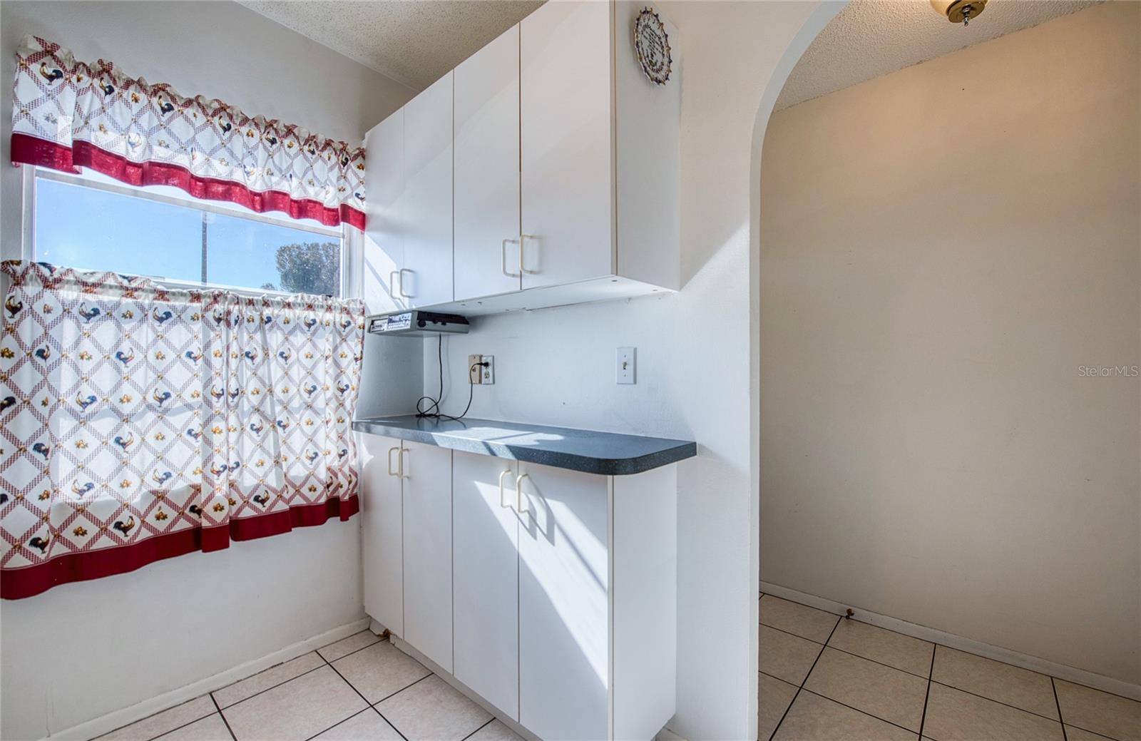 TB8462997 Property Photo