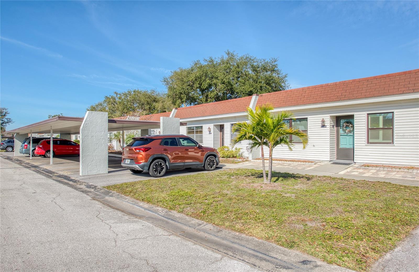 TB8462997 Property Photo