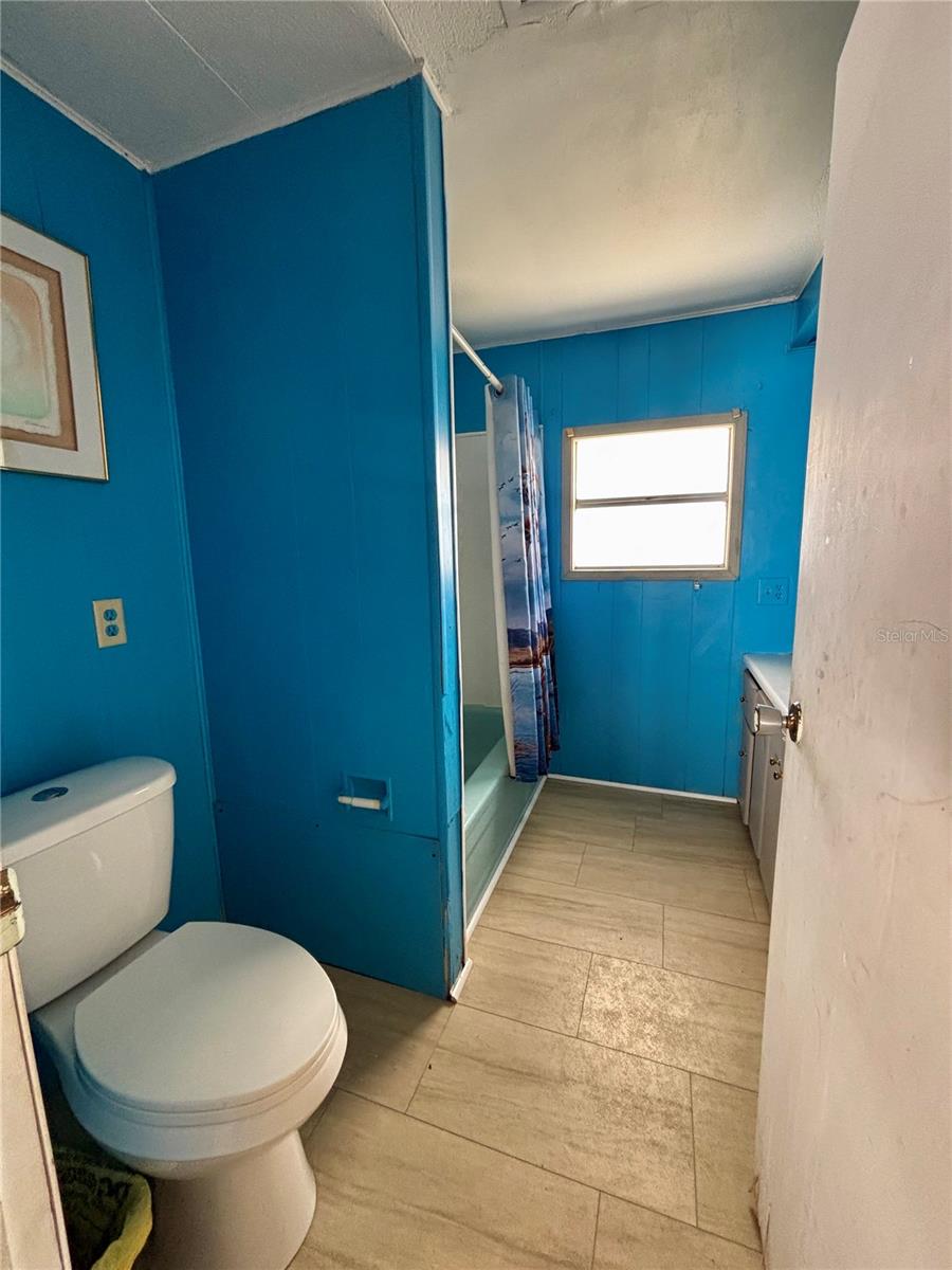 L4958437 Property Photo