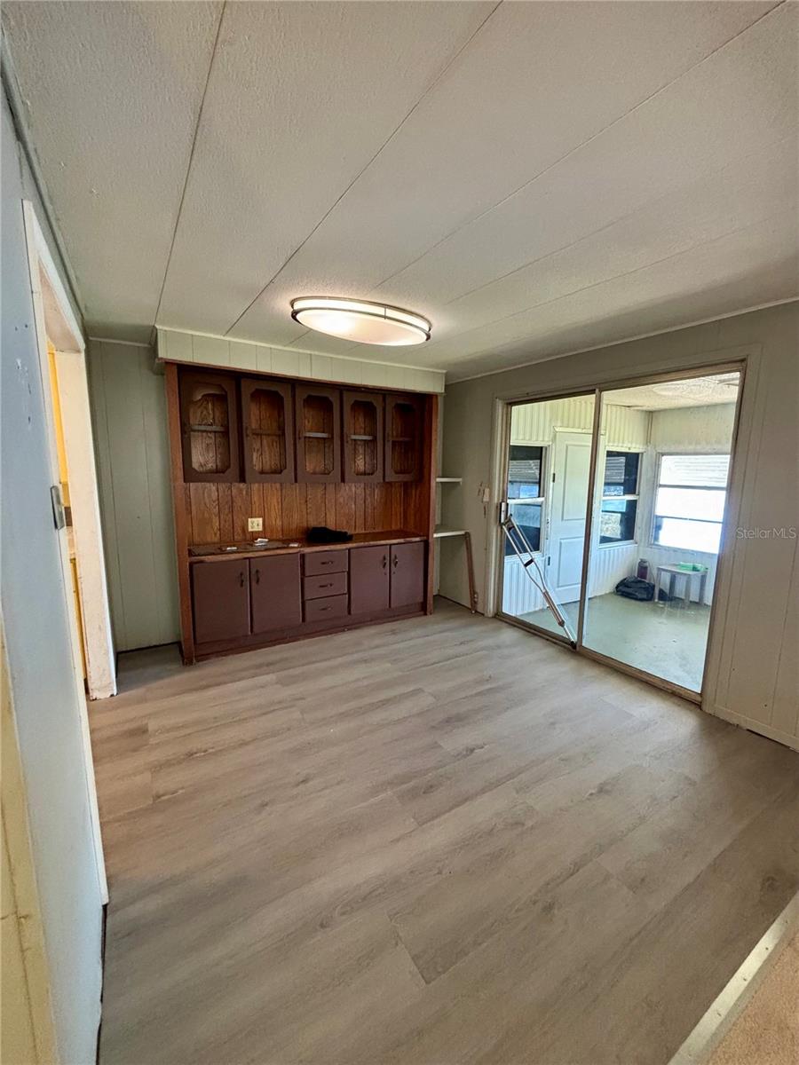 L4958437 Property Photo