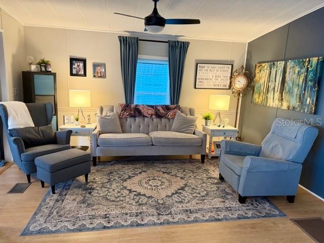 P4937494 Property Photo