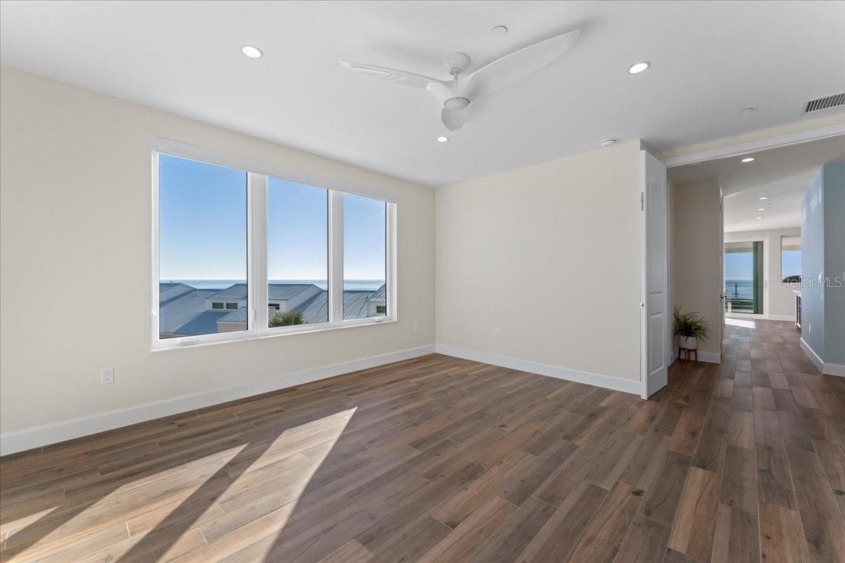 D6145514 Property Photo