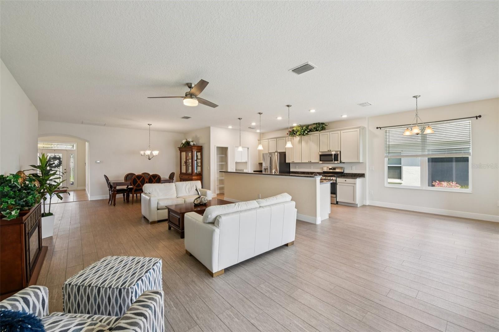 27040 CAMERONS RUN, LEESBURG, FL, 34748