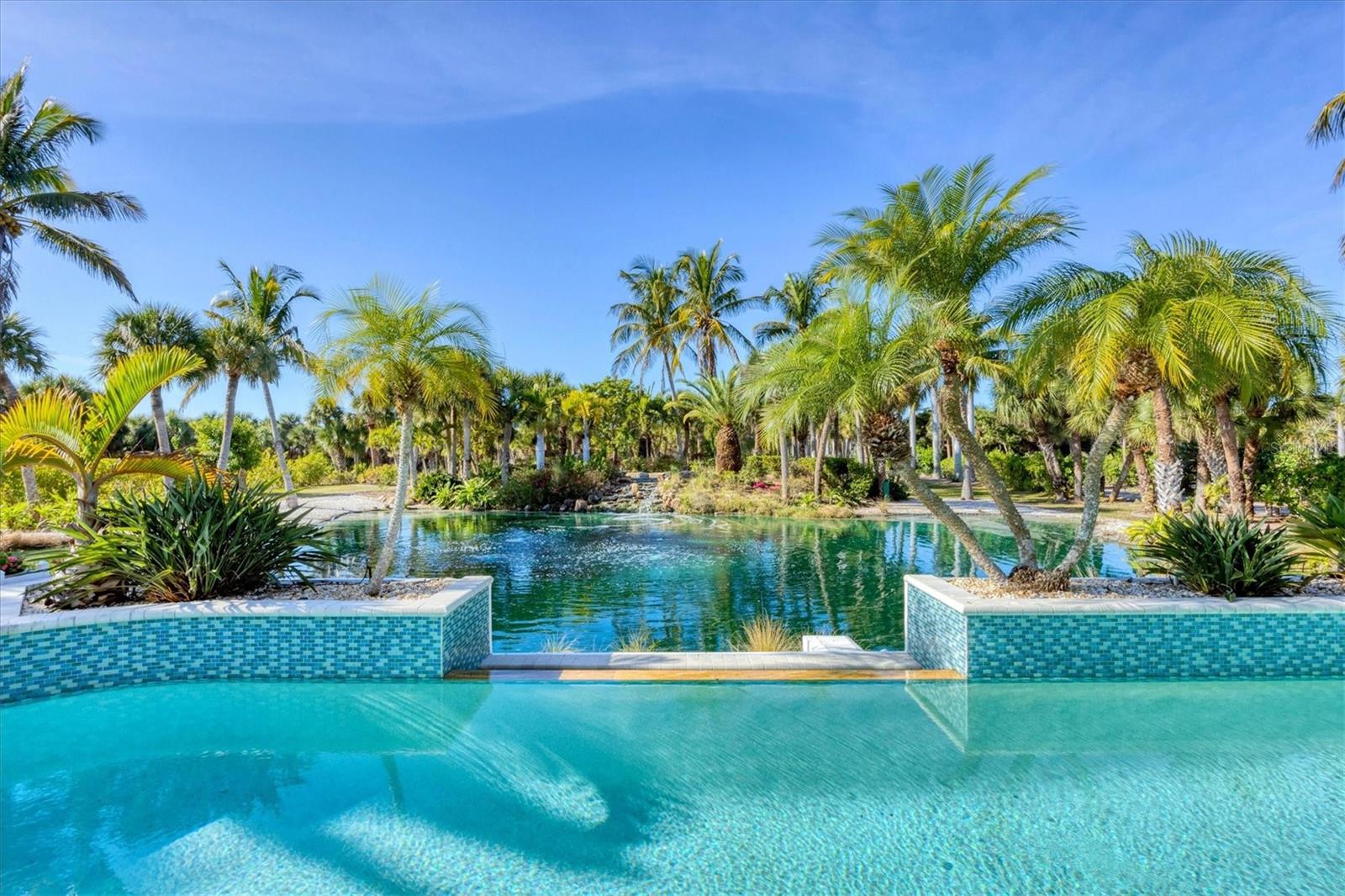 D6145515 Property Photo