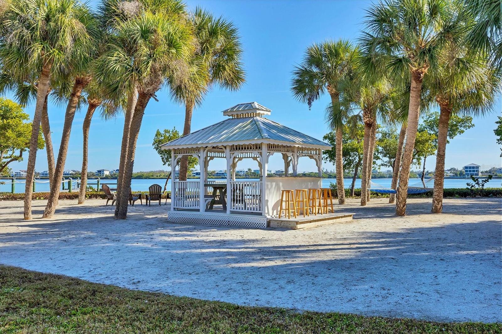 D6145515 Property Photo