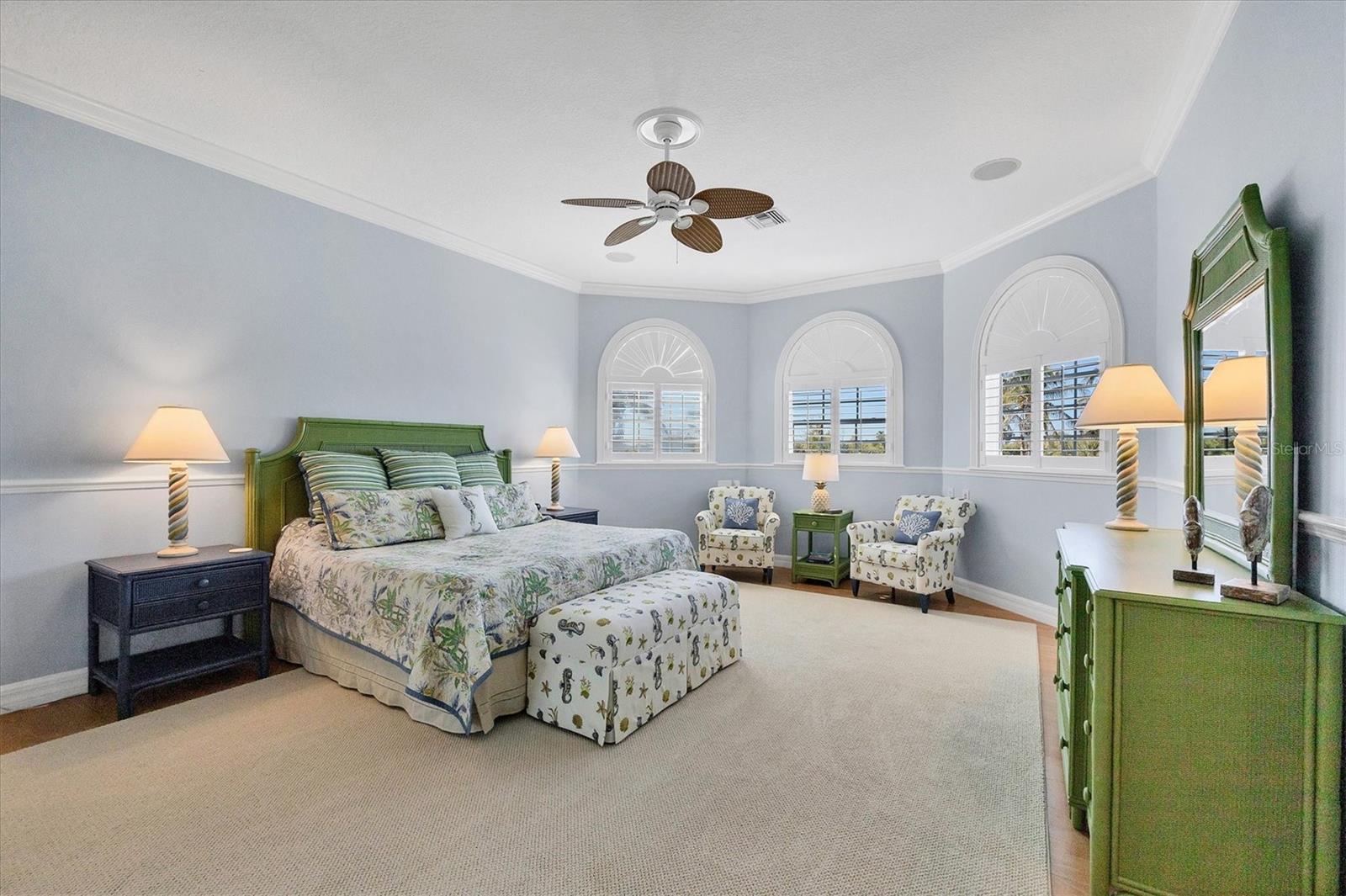 D6145515 Property Photo