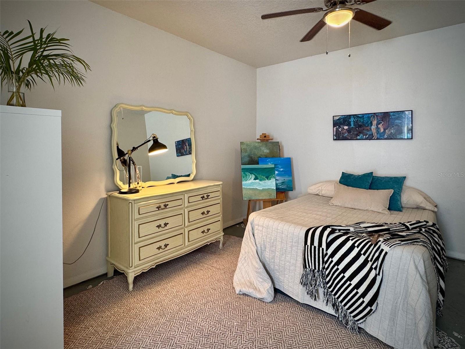 Second bedroom/flex space