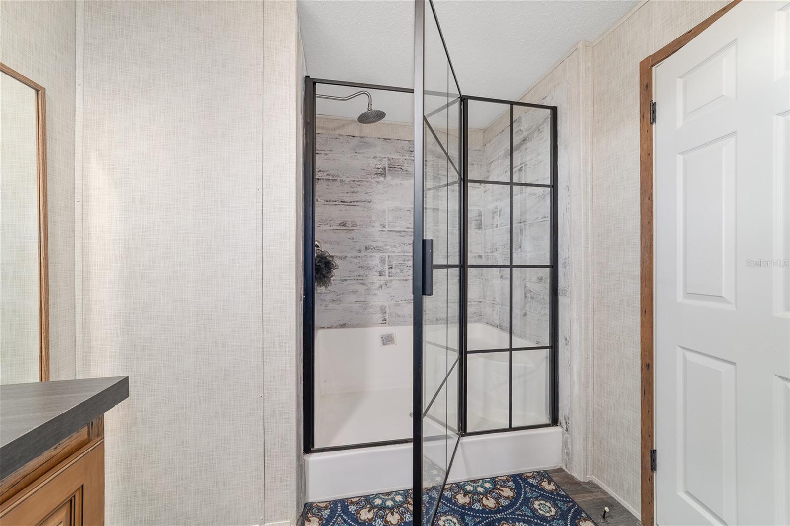 OM716397 Property Photo