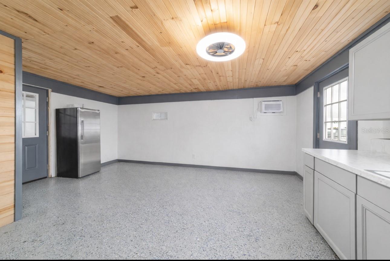 OM716397 Property Photo