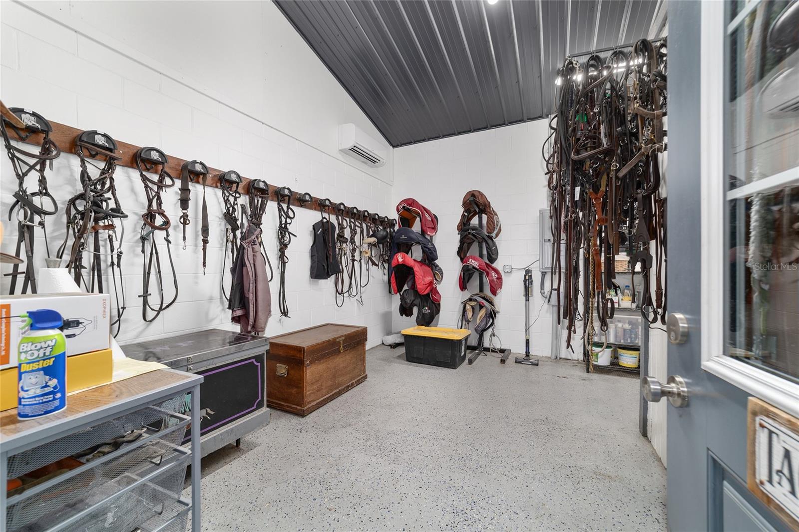 OM716397 Property Photo