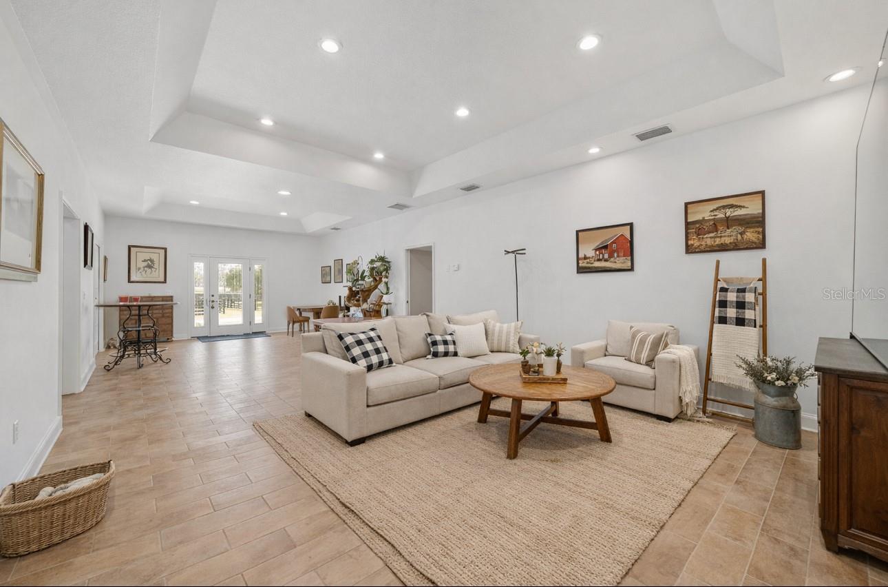 OM716397 Property Photo