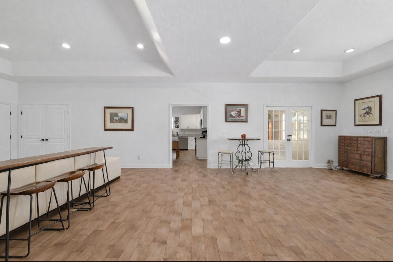 OM716397 Property Photo