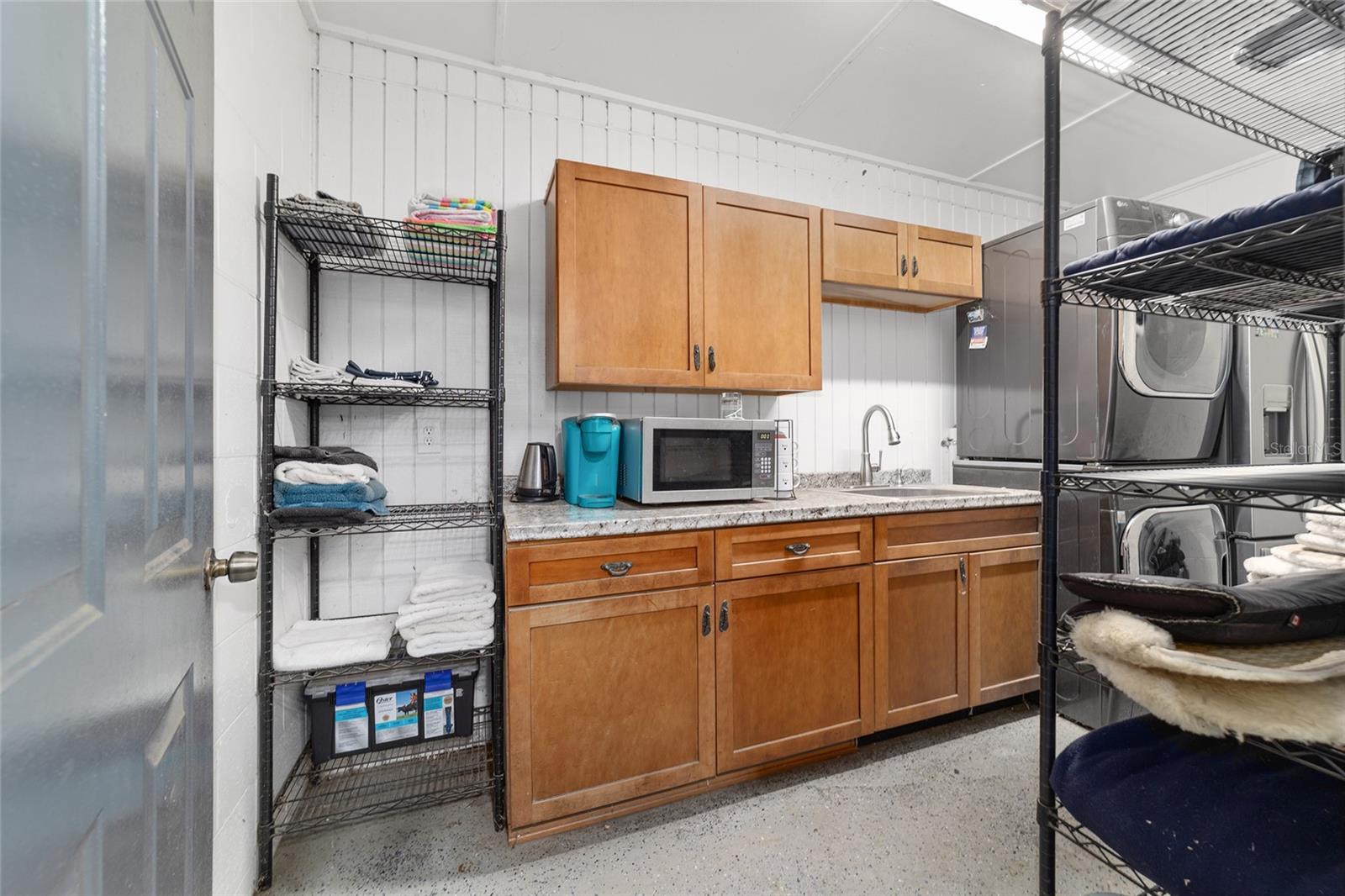 OM716397 Property Photo