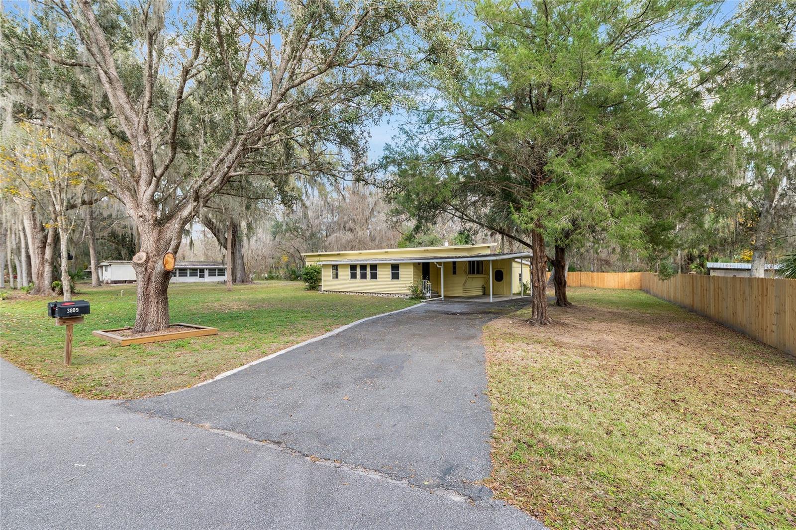 G5106489 Property Photo