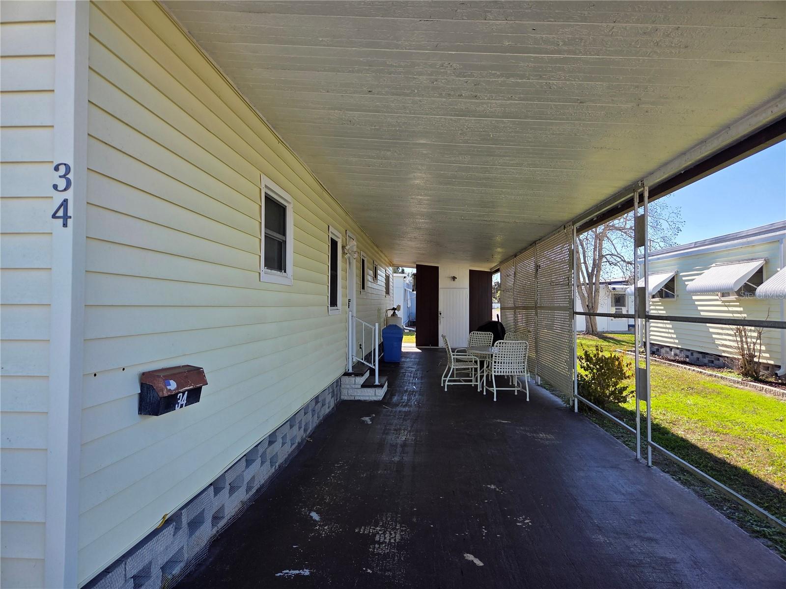 TB8463176 Property Photo