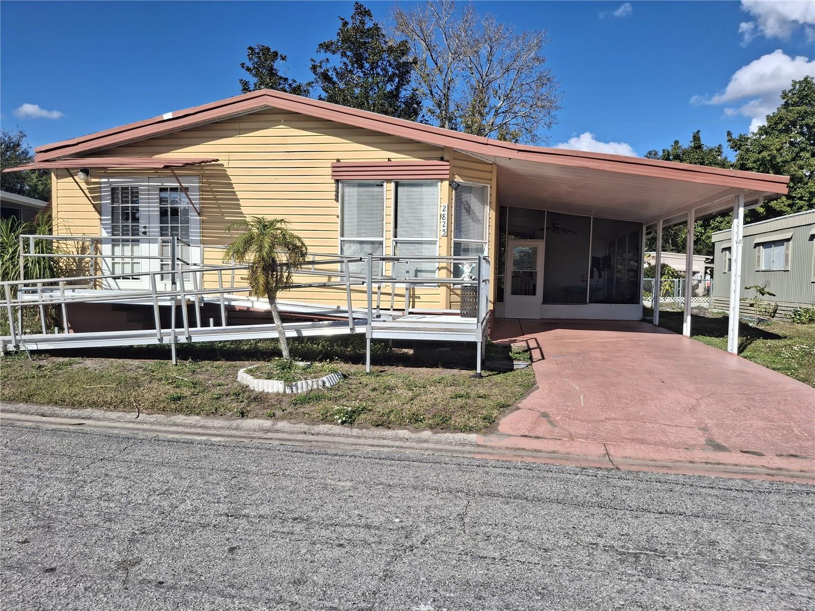 O6372771 Property Photo