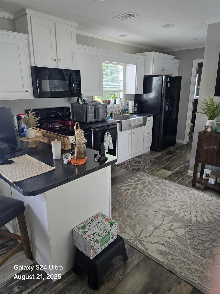 O6372775 Property Photo