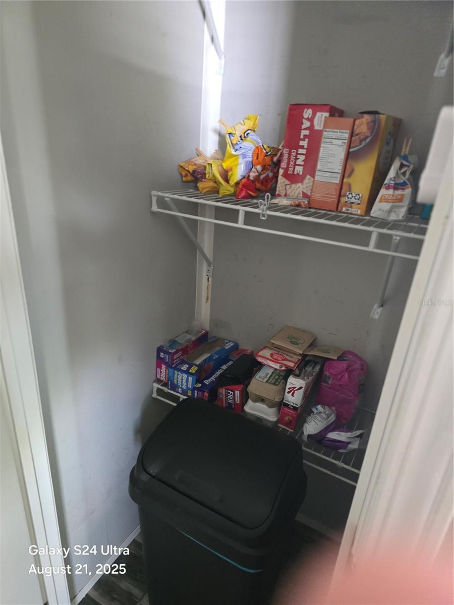 O6372775 Property Photo