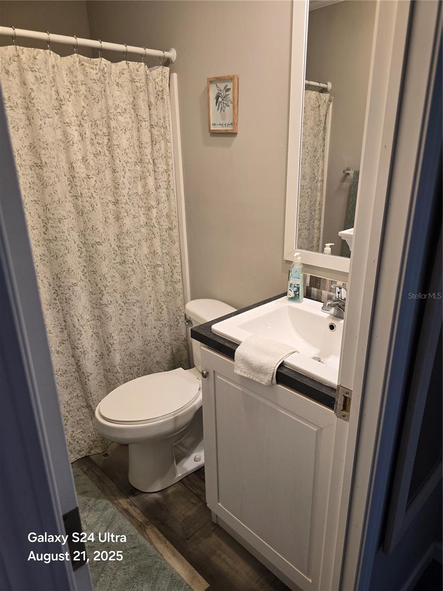 O6372775 Property Photo