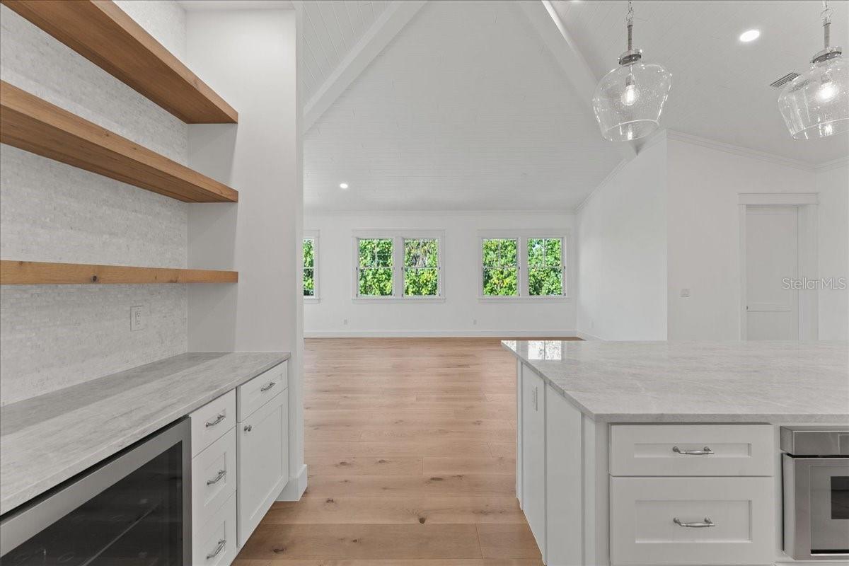 D6145524 Property Photo