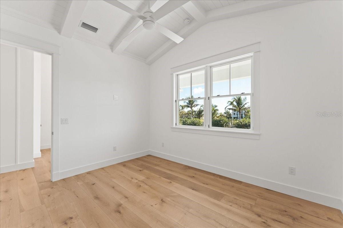 D6145524 Property Photo