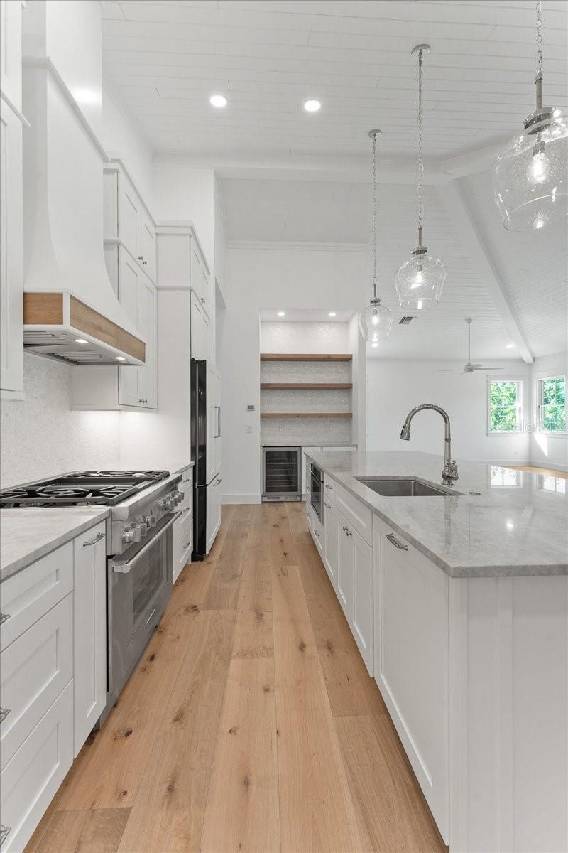 D6145524 Property Photo