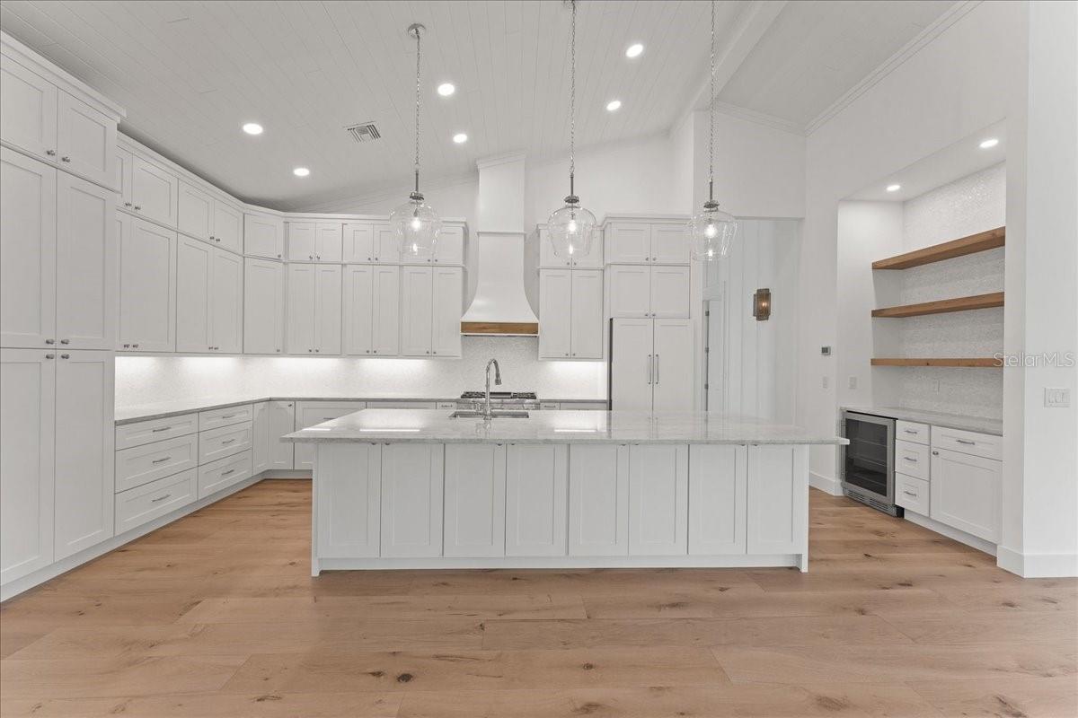 D6145524 Property Photo