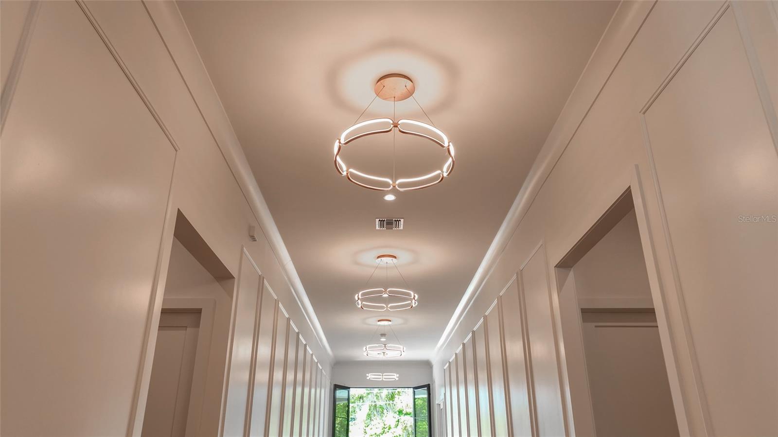 O6372849 Property Photo