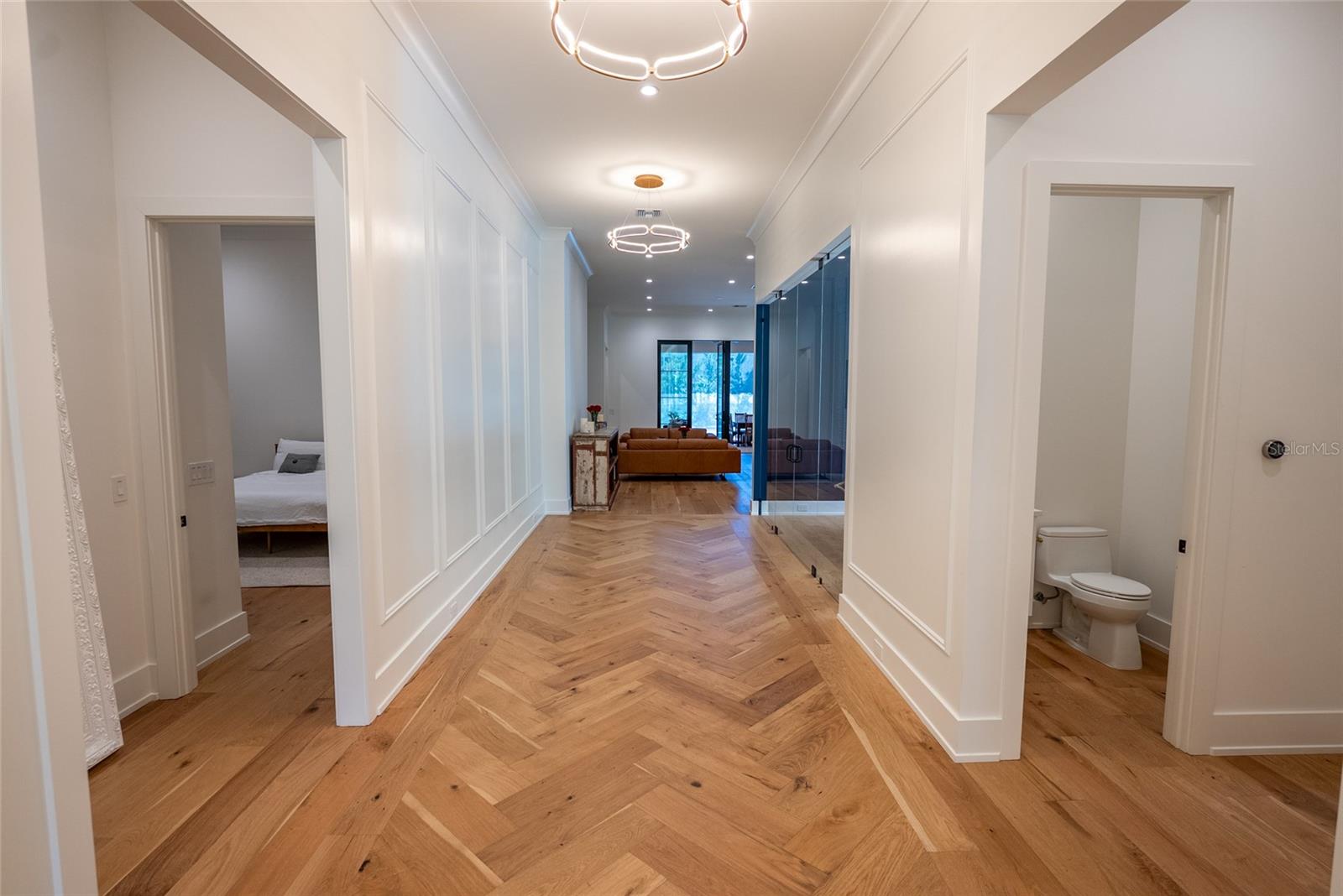 O6372849 Property Photo