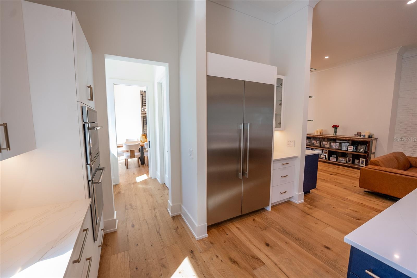 O6372849 Property Photo