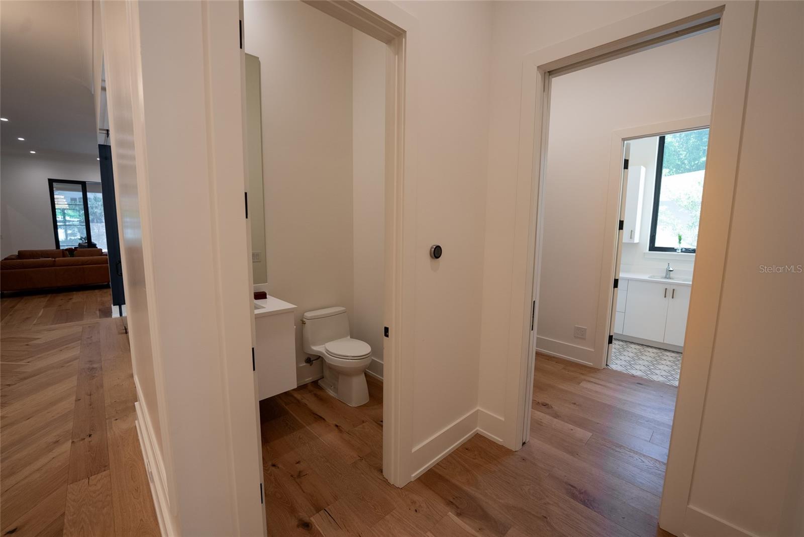 O6372849 Property Photo