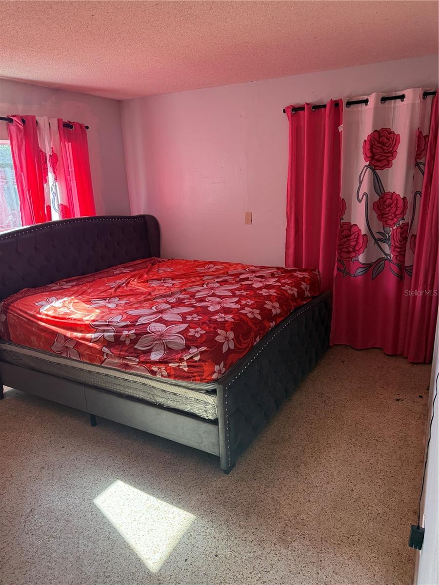 750 NE HAMPTON DR, PALM BAY, FL, 32905