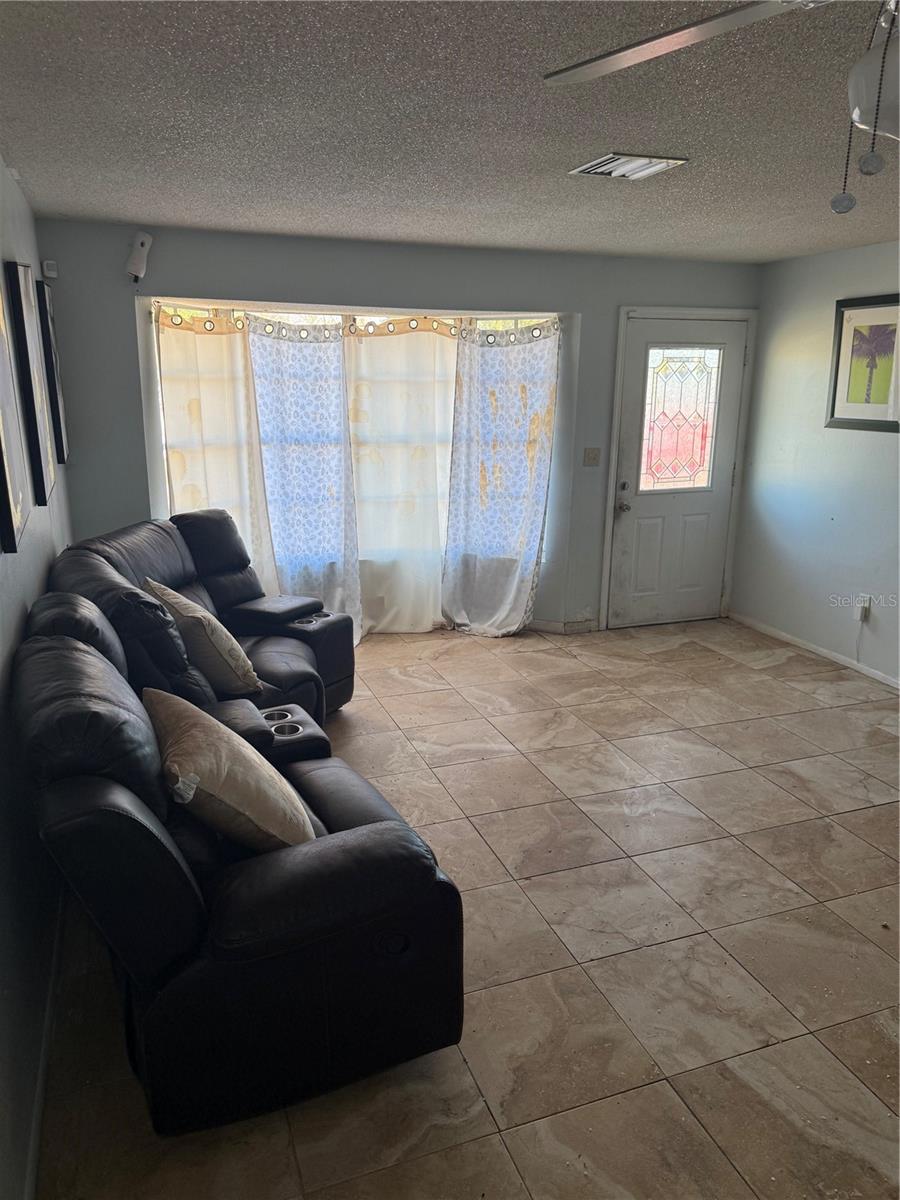 750 NE HAMPTON DR, PALM BAY, FL, 32905