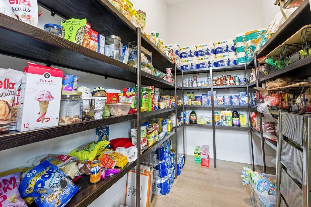 O6372865 Property Photo