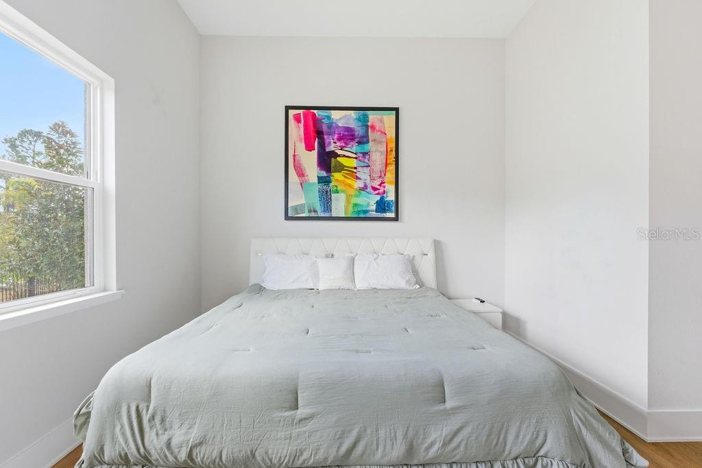 O6372865 Property Photo